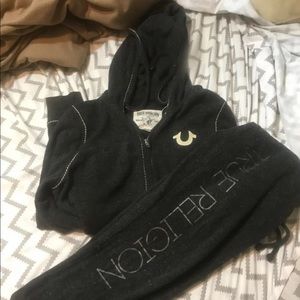 True religion sweatsuit